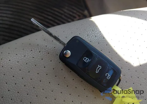 2013 Volkswagen Jetta 2.0L Tdi from USA, damaged, VIN 3VWLL7AJ5DM303196